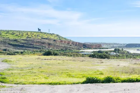 Terreno en Almayate Bajo