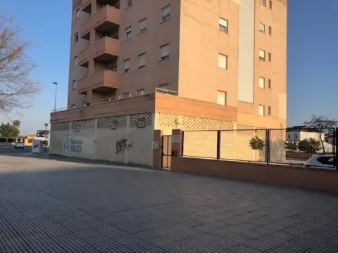 Local comercial en La Marquesa