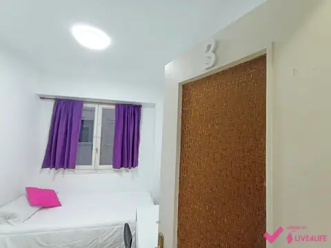 Habitación en calle de Borriol
