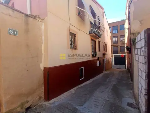 Casa adosada en calle de Barrionuevo, 4