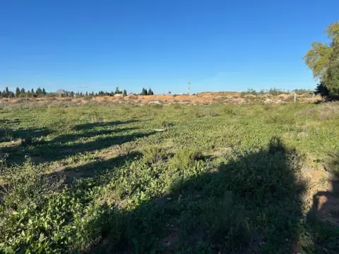 Terreno en calle Polígono 12