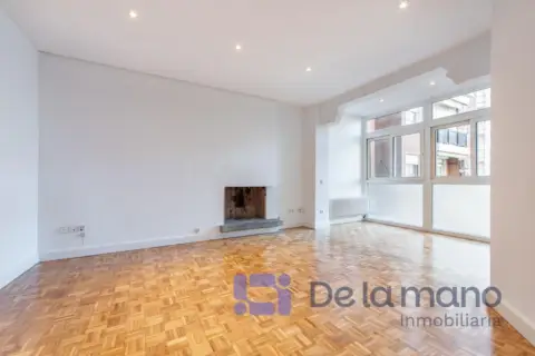 Piso en calle de López de Hoyos, 64