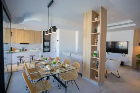 Apartamento en calle del Maestro Falla