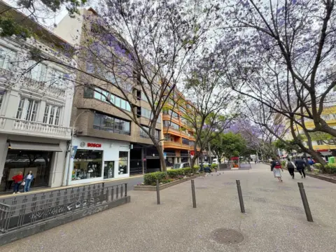 Piso en Avenida de la Asunción