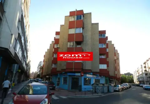 Piso en calle de la Tortola