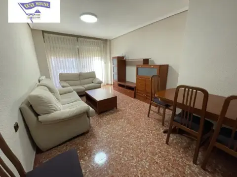 Piso en Ensanche-Franciscanos