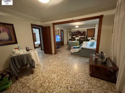 Piso en Ensanche-Franciscanos