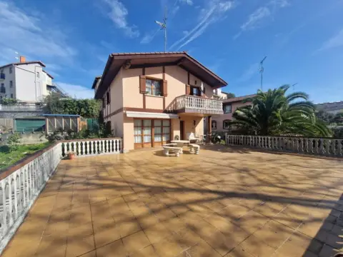 Chalet en Mons Pasealekua