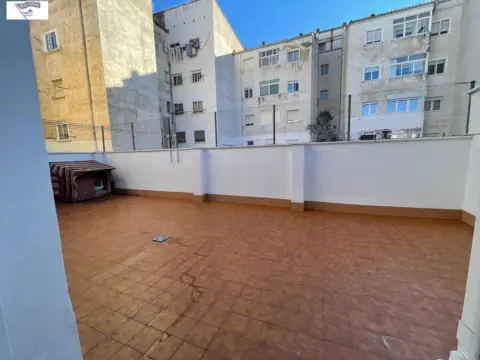 Piso en Centro-Carretas