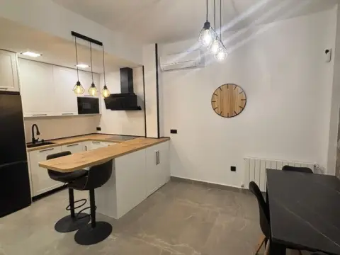 Apartamento en Circunvalacion-Carrefour