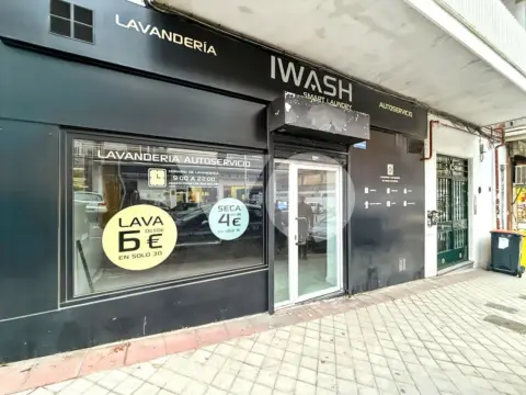 Local comercial en calle de Gómez de Avellaneda
