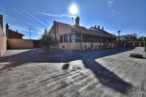 Chalet en calle de Primitivo Aguado