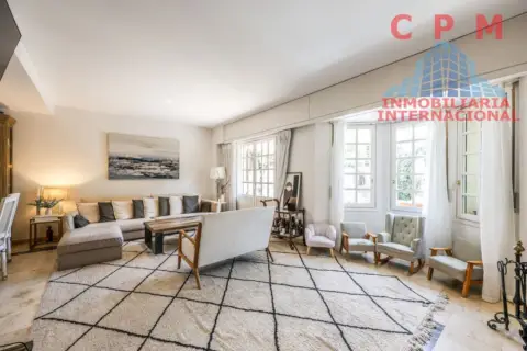 Casa adosada en Ensanche