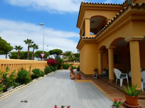 Chalet en Costa de Sancti Petri