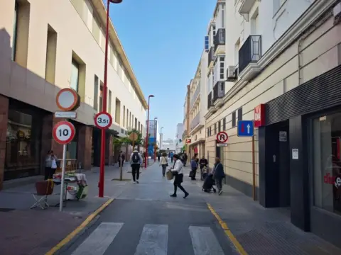 Piso en calle de Caraza