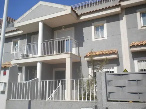 Casa adosada en San Antonio de Benagéber