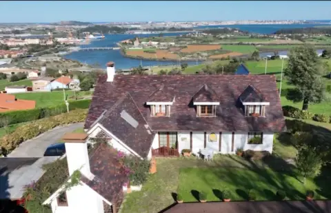 Chalet en calle Diseminados San Salvador, nº 160