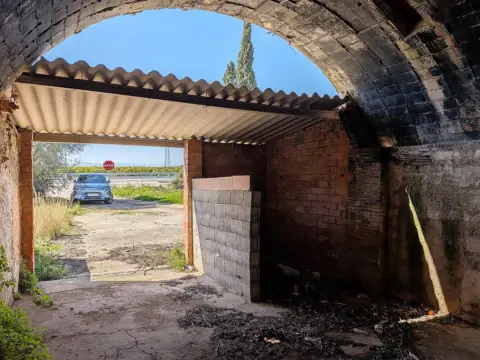 Finca rústica en calle Les Planes 13-48,97