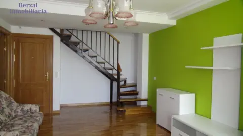 Dúplex en calle de Senado