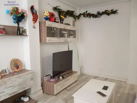 Piso en Avenida de Colón