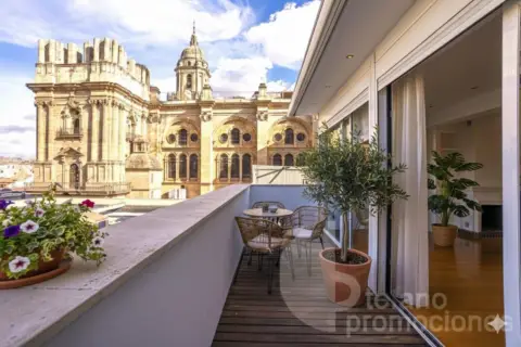 Ático en calle Molina Lario