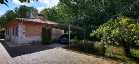 Chalet en Grijota