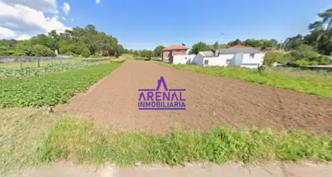 Terreno en calle Campomuiños
