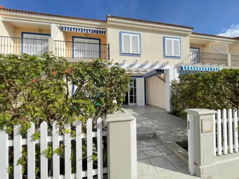 Chalet en calle Bergantin