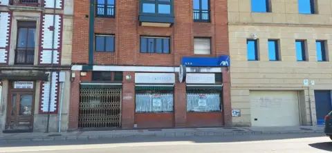 Local comercial en calle de Rodríguez San Pedro, 19