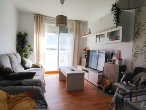 Piso en El Juncal - Vallealto