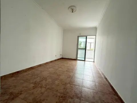 Piso en El Rocío - La Milagrosa