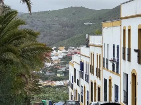 Chalet en calle Vega de Río Palma