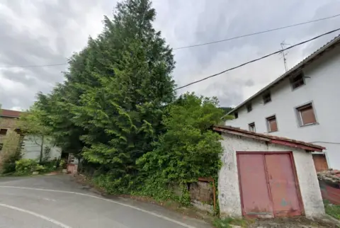 Casa pareada en Bikuña Kalea, 11