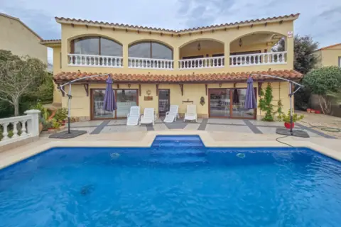 Casa en Carrer d'Andalusia
