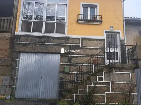 Casa en Parada de Sil