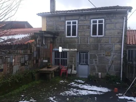 Casa en Parada de Sil