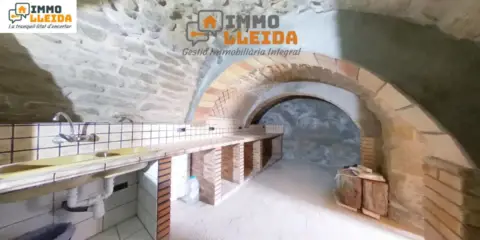 Casa adosada en Lloc del Vernet, 17