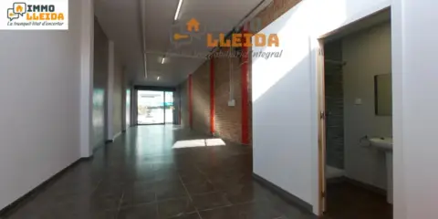 Local comercial en Avinguda de Miquel Batllori