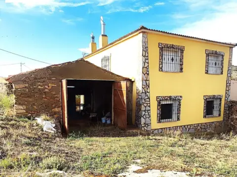 Casa en Casas de Lázaro