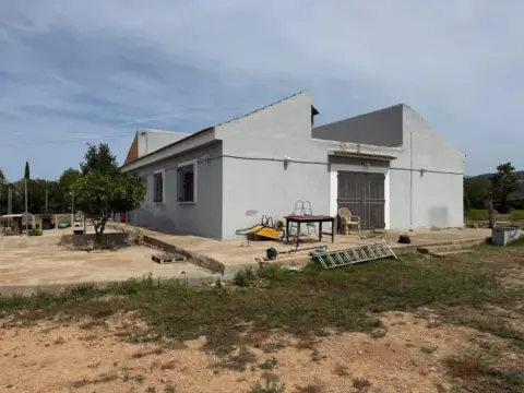 Finca rústica en calle Poligono 19