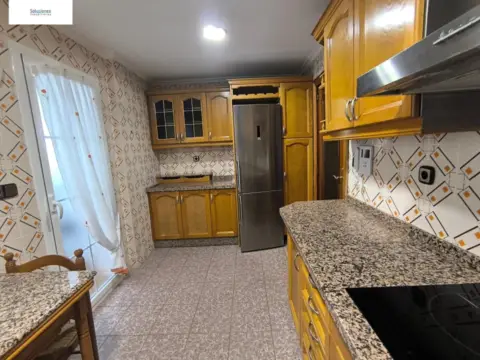 Piso en Ensanche-Franciscanos