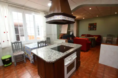 Casa en calle de Bolivia