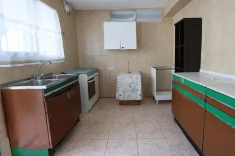 Piso en calle de Luis de Camoes