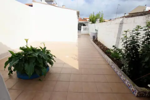 Casa en calle de la Rinconada del Pozo Nuevo