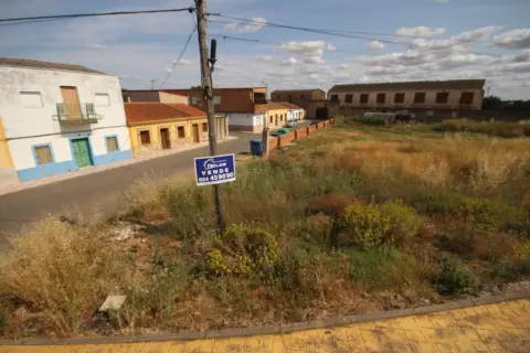 Terreno en calle Pedro de Valdivia