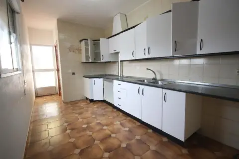 Edificio en calle del Moreno Nieto
