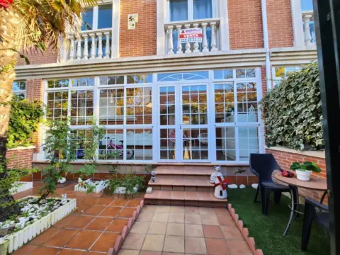 Casa adosada en calle del Campo Charro