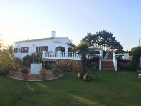 Chalet en La Argentina