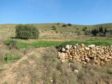 Terreno en calle Las Marinas