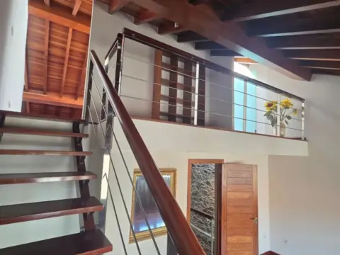 Casa pareada en calle Ru Grande, nº 13